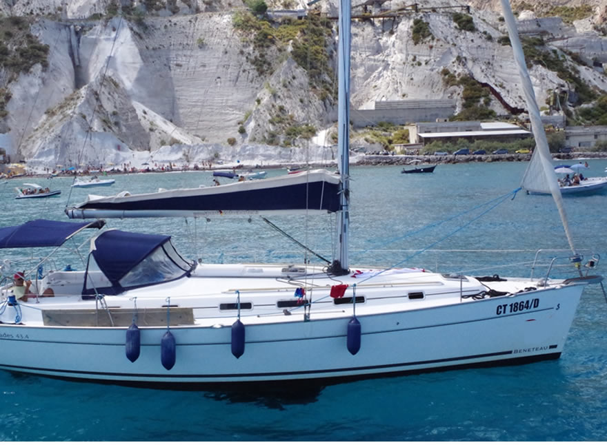 Charter barche a vela - Cyclades 43.4 vacanza Eolie Baleari Canarie Caraibi